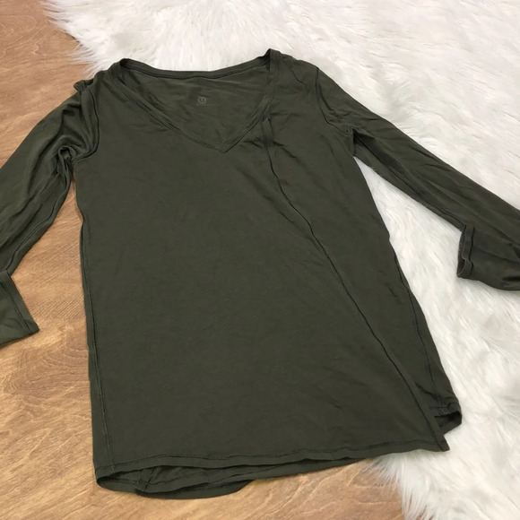 Lululemon small olive green open front fitness top - Picture 2 of 6